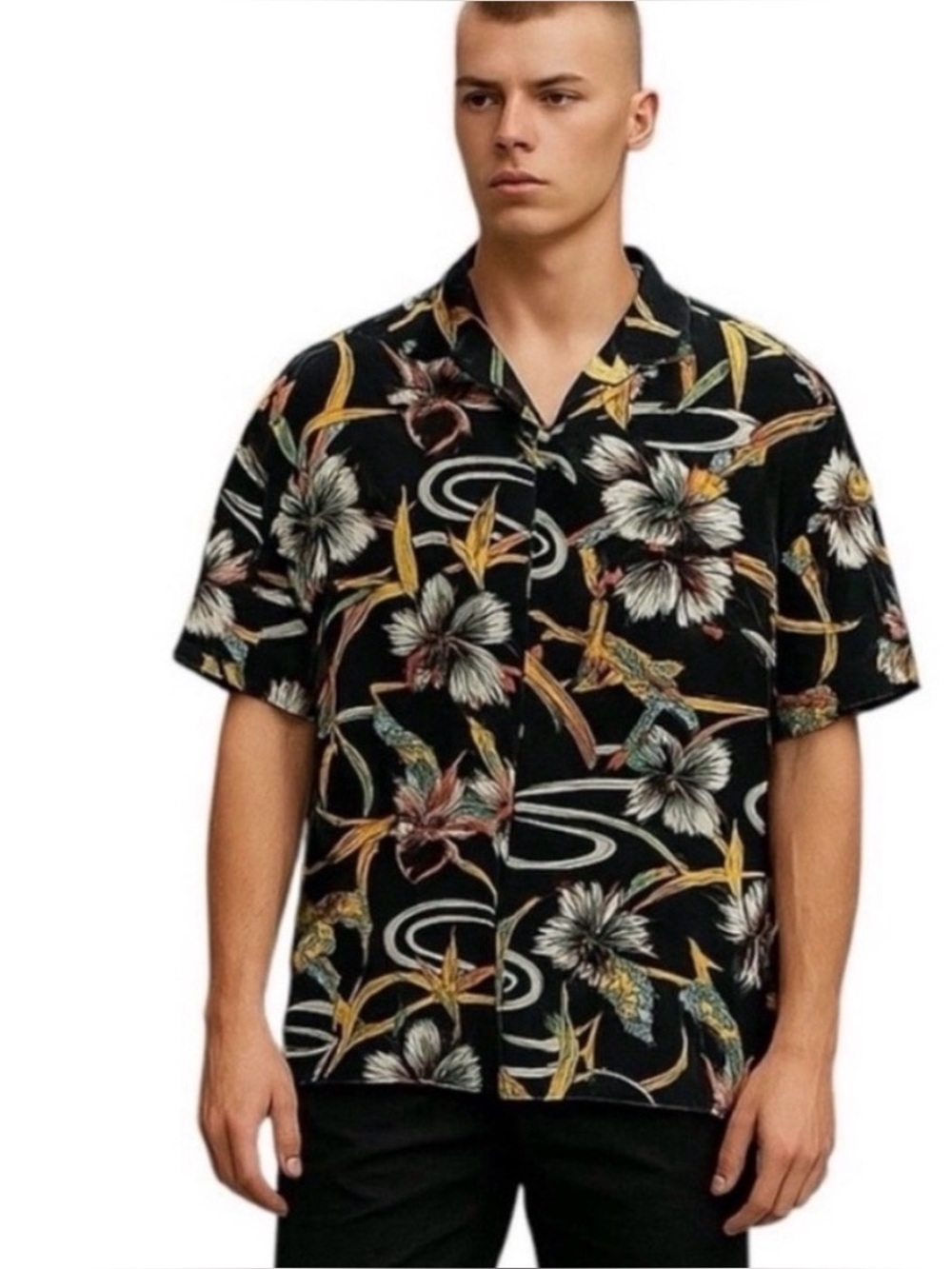 Urban Outfitters Men's Black Floral Short-Sleeve Button-Up Camp Shirt Viscose XL